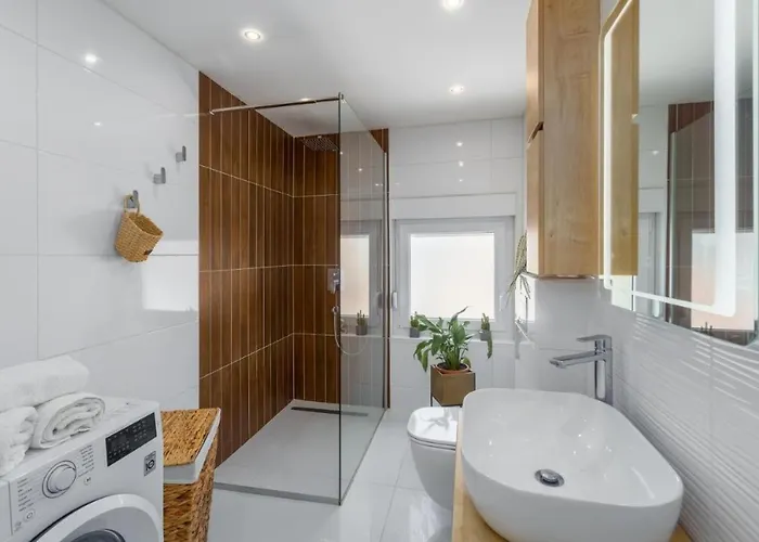 Evan Seaview Apartamento Funtana