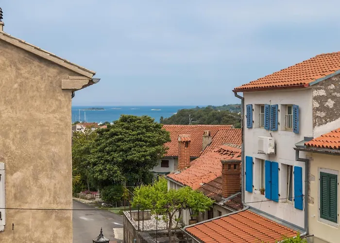 Evan Seaview Apartamento Funtana